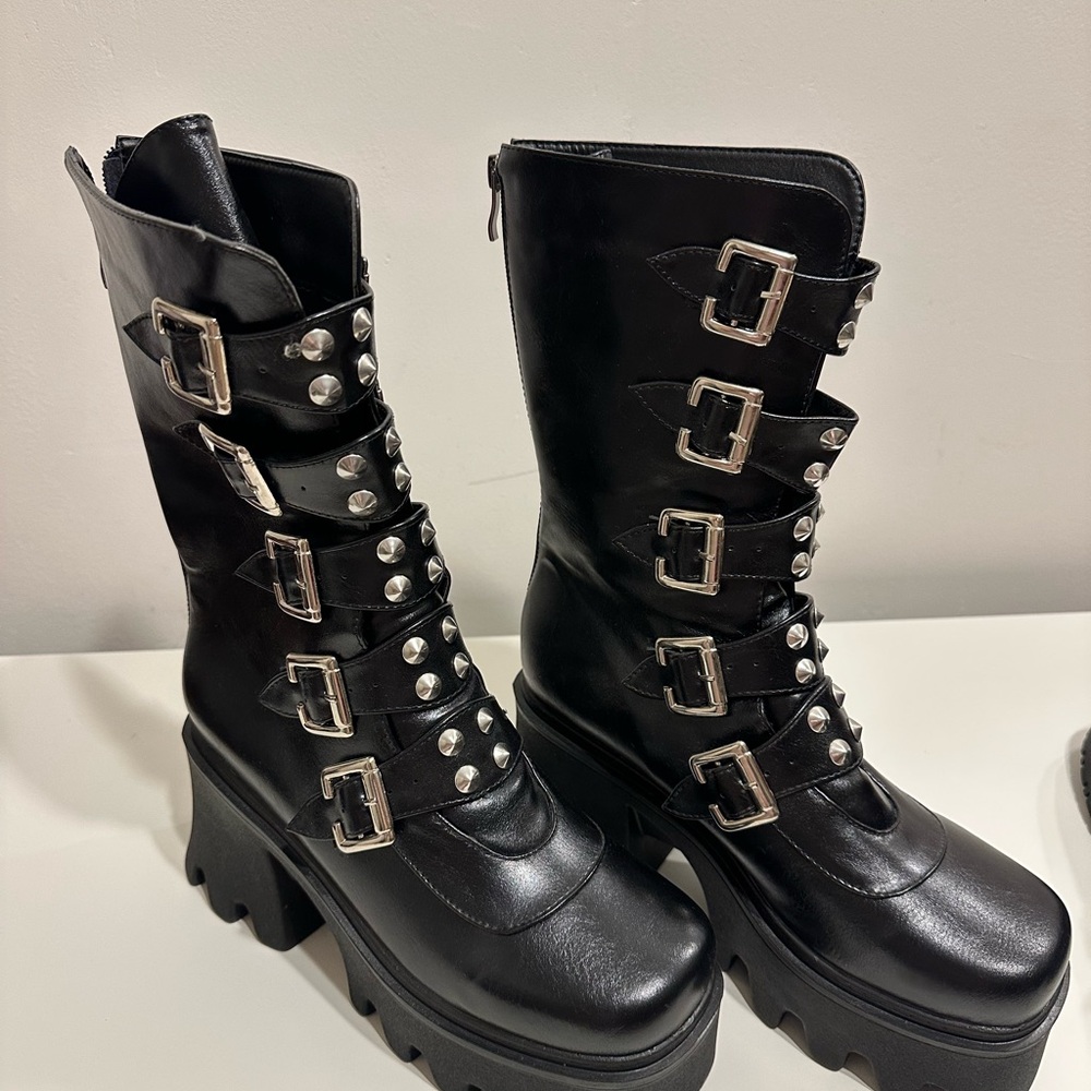 Women's Black Buckle Boots